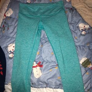 Lulu Lemon Cropped Leggings